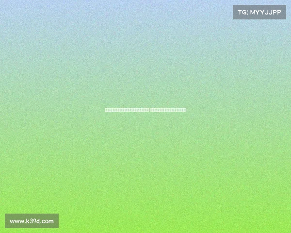 赫伊森在俱乐部门口停留十分钟热心签名 小球迷围绕争相合影留下难忘瞬间